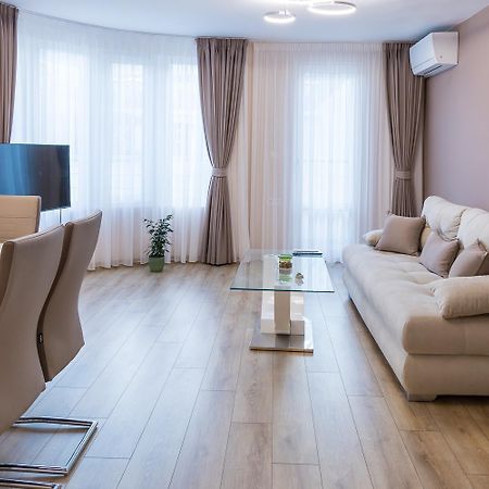 Comfy Home In The Heart Of Burgas by Eksteriør bilde